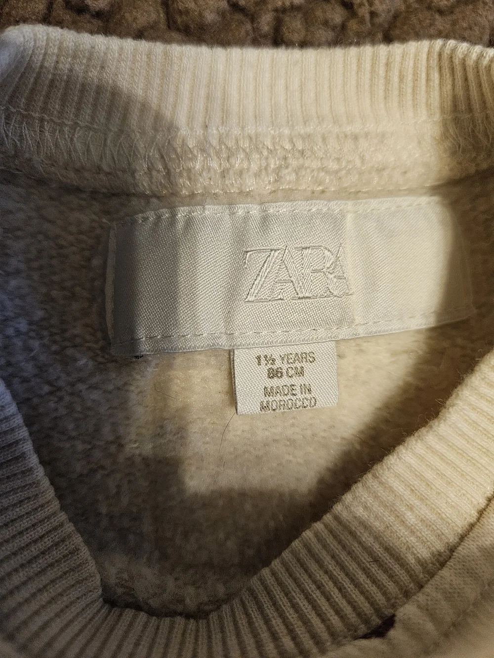 Zara Cream Sweatshirt with Brown Bow Motif